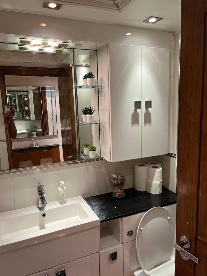 Apartament Stunning 1 Bedroom In Stunning Location - Mayfair Area Londra