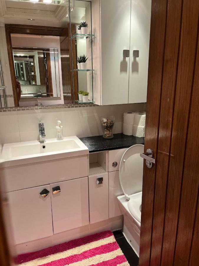 Stunning 1 Bedroom In Stunning Location - Mayfair Area Londra