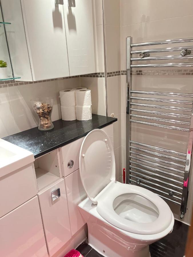 Stunning 1 Bedroom In Stunning Location - Mayfair Area Apartament Londra